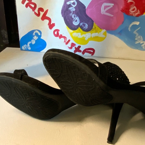 Nine West Suede and Embellished Heel Ankle Strap StilettoSize 12M - Picture 4 of 5